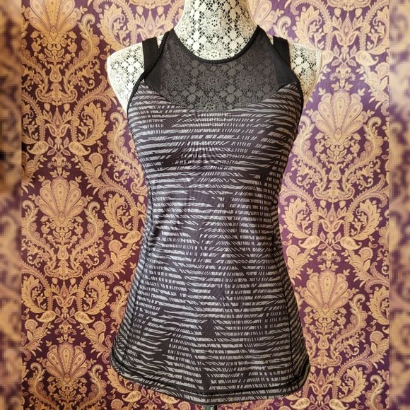 Lululemon Sexy Mesh Pannel Top - Picture 1 of 3